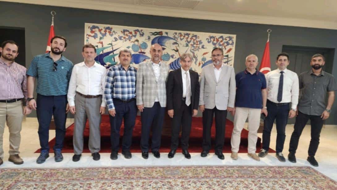 Tunus Bourgiba Yaşayan Diller Enstitüsü bünyesinde 45 günlük Arapça dil eğitimi projesini hayata geçirmek maksadıyla Tunus'taki paydaşlarımızla görüştük. 